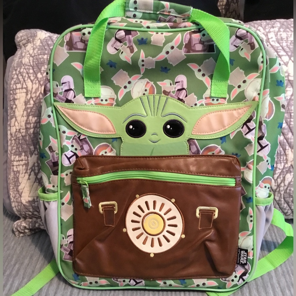 Disney Store Star Wars: The Mandalorian Baby Yoda Backpack | Like New